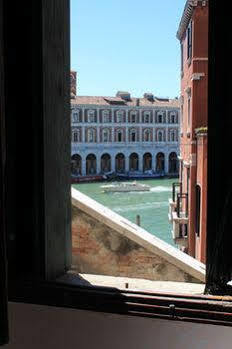 Lion Morosini Palace Venezia